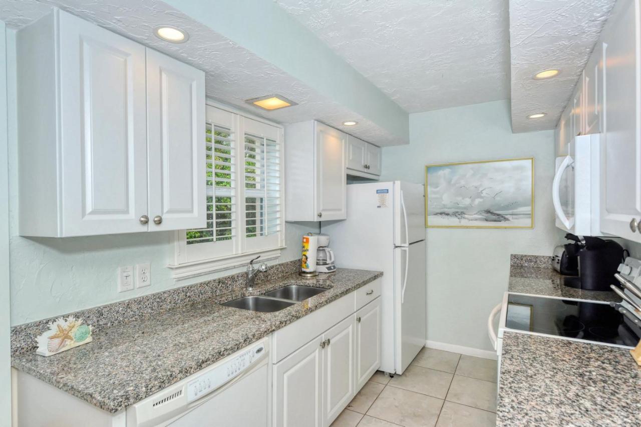 Laplaya 201C Breathtaking Gulf Panorama From This Corner End Unit With A Private Stairway To The Beach Longboat Key Eksteriør billede