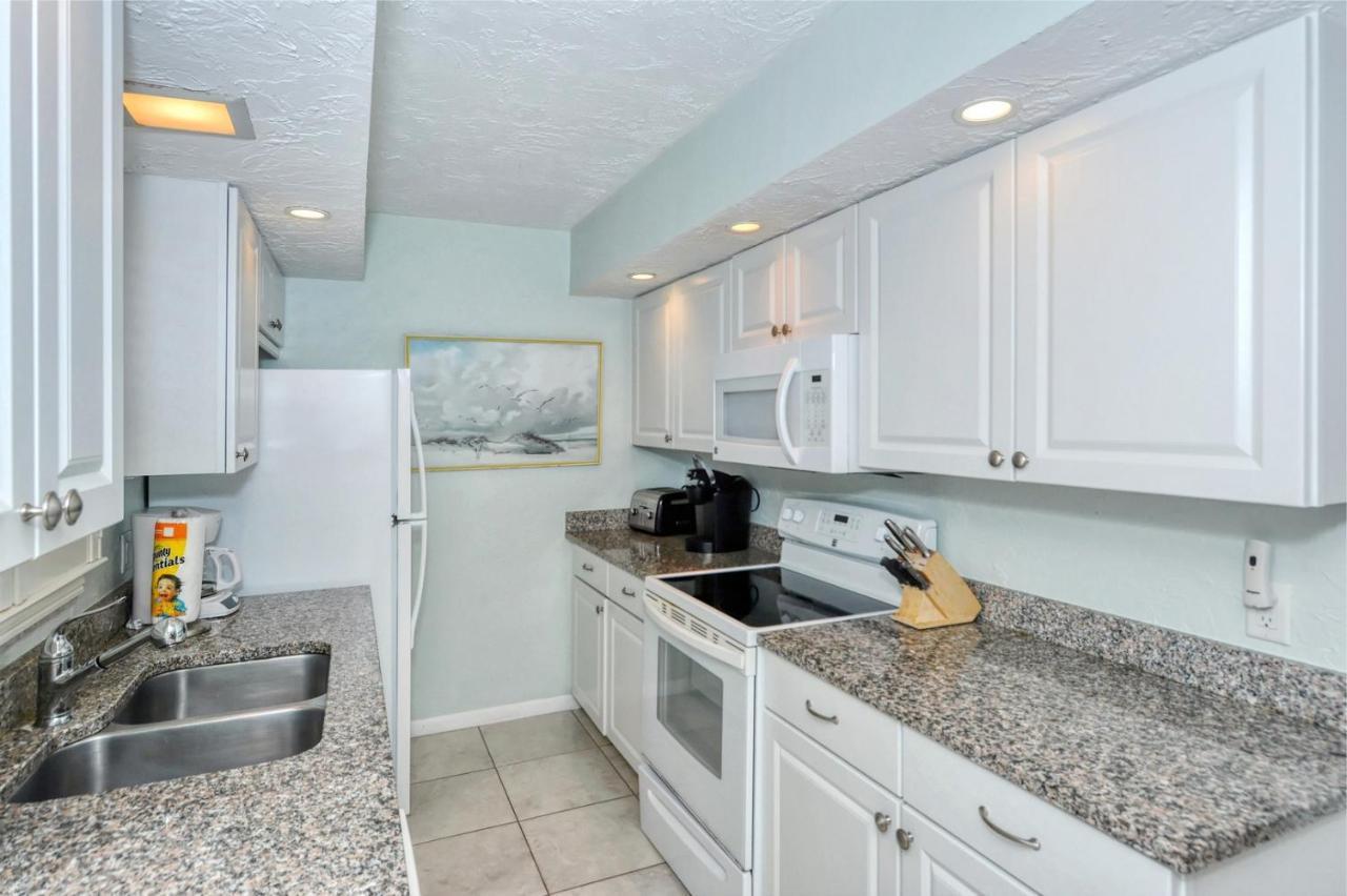 Laplaya 201C Breathtaking Gulf Panorama From This Corner End Unit With A Private Stairway To The Beach Longboat Key Eksteriør billede