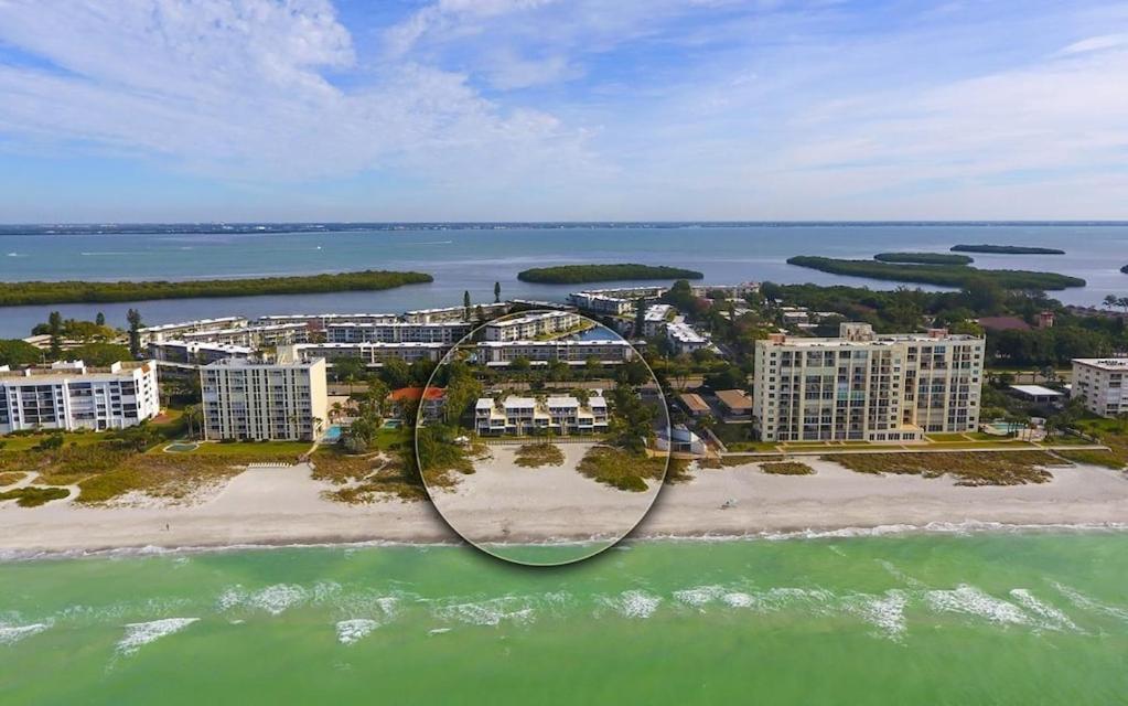 Laplaya 201C Breathtaking Gulf Panorama From This Corner End Unit With A Private Stairway To The Beach Longboat Key Eksteriør billede